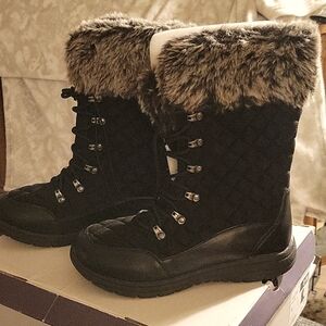 St. John's Bay Faux Fur Trimmed Water Resistant Black Boots, NWT